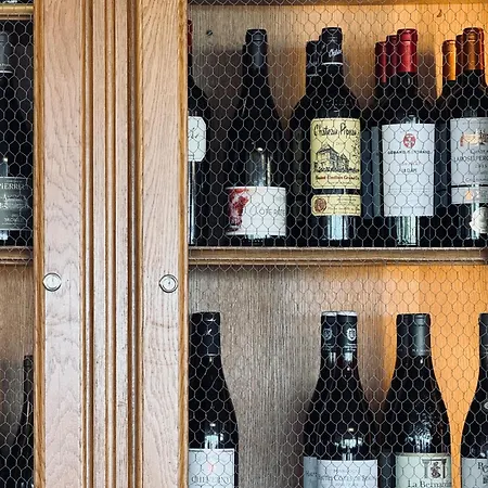 Le Relais Saint Michel Szálloda 4*