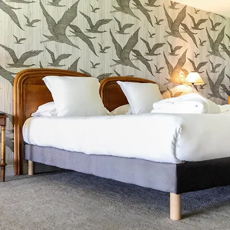 فندق Le Relais Saint Michel 4*