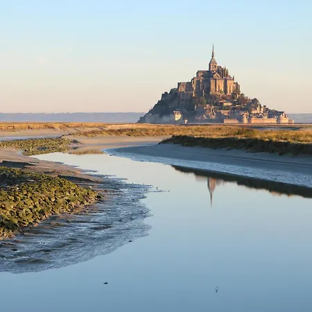 Le Relais Saint Michel Hotel