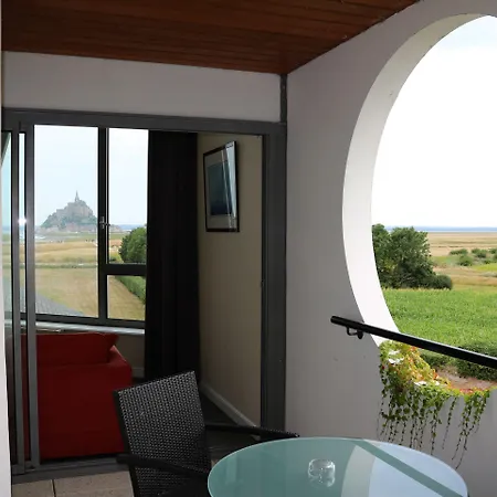 Otel Le Relais Saint Michel 4*