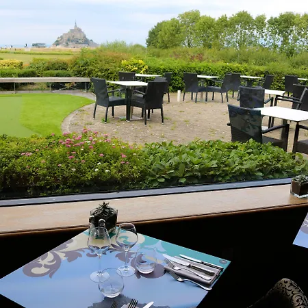 Le Relais Saint Michel فندق