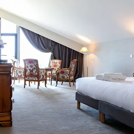 Hotel Le Relais Saint Michel 4*