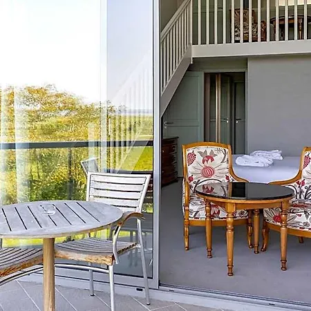 Le Relais Saint Michel Hotel 4*