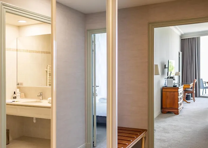 מלון Le Relais Saint Michel Mont-Saint-Michel